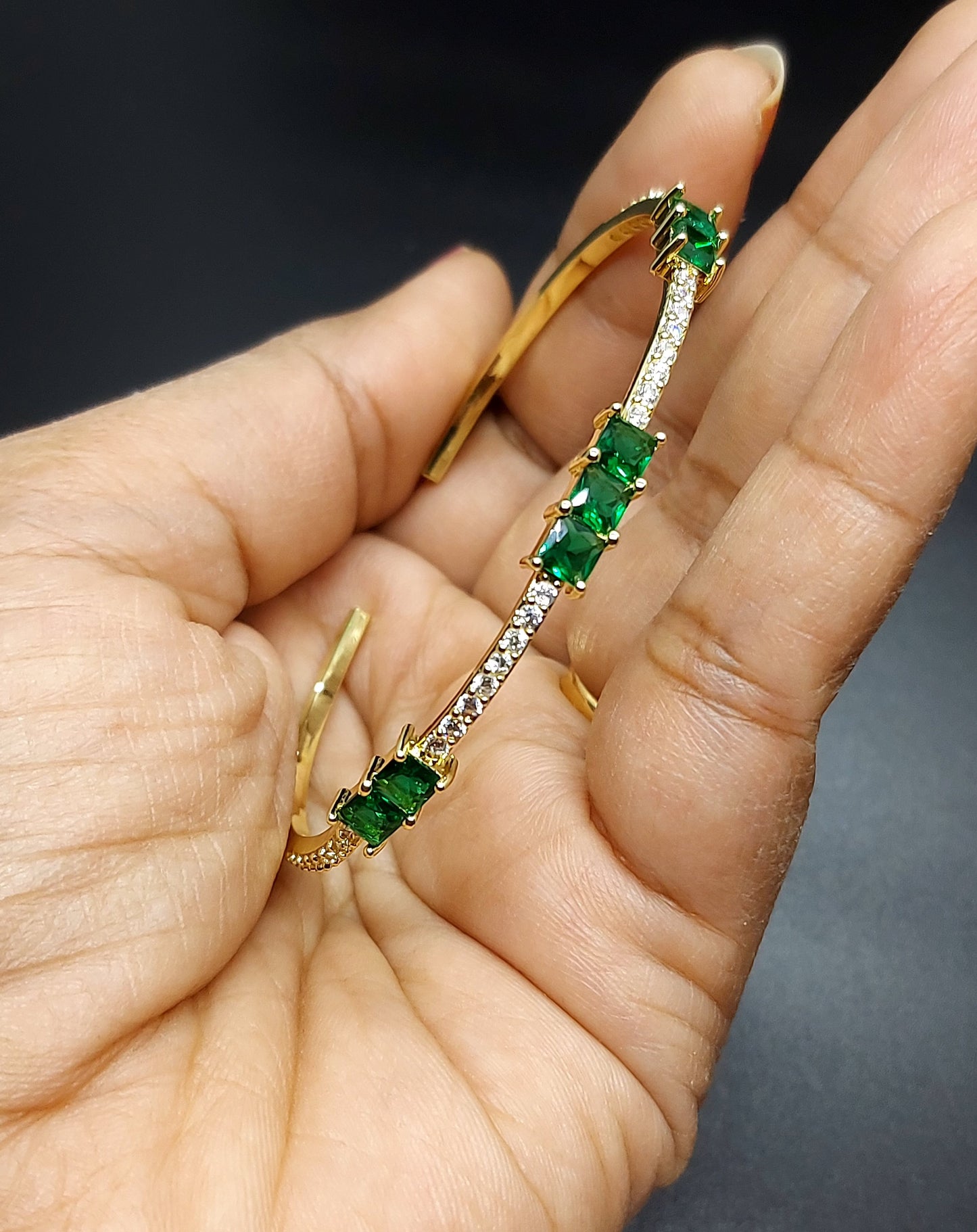 18k Gold Plated Adjustable Bangle Bracelet.