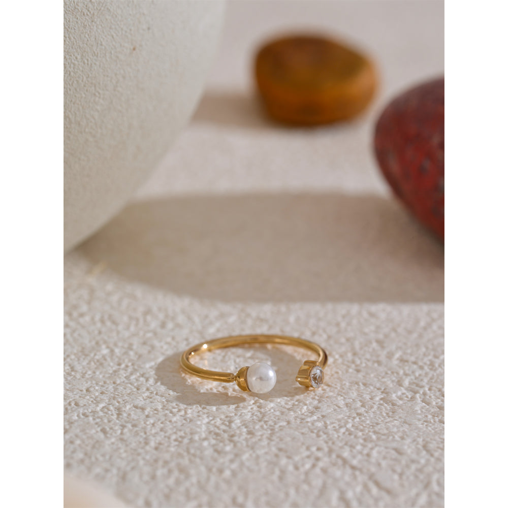 Pearl & Crystal Open Ring