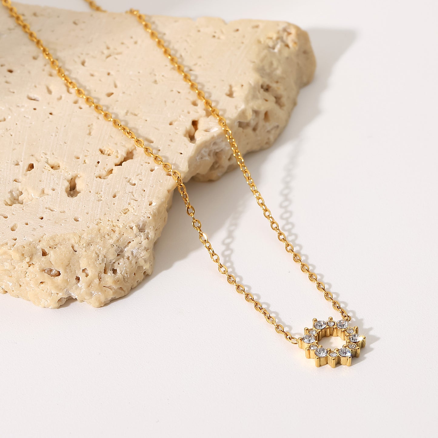 18k Gold Plated Dainty Zircon Ring Shape Pendant Necklace