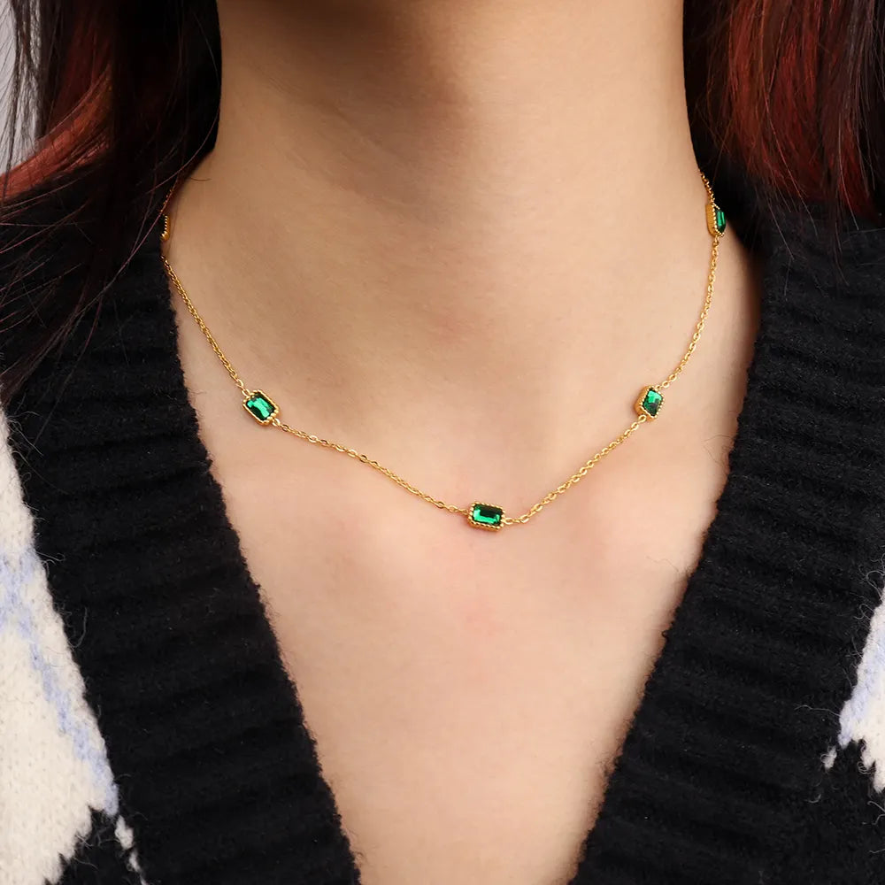Minimalist Emerald Zircon chain Choker Necklace