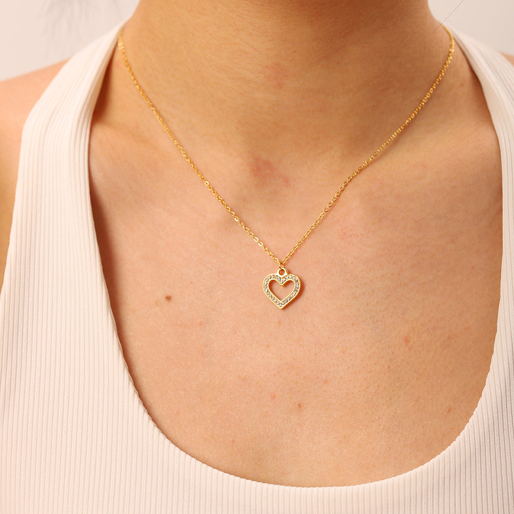 18k Gold Plated Heart-Shaped Hollow Design Necklace
