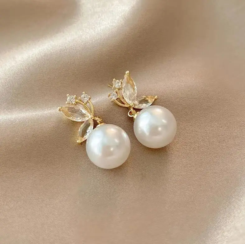 Butterfly Zircon Pearls Earrings