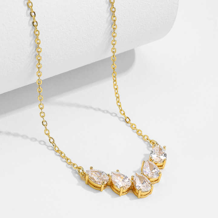 Luxury CZ Waterdrop Crystal Necklace Set