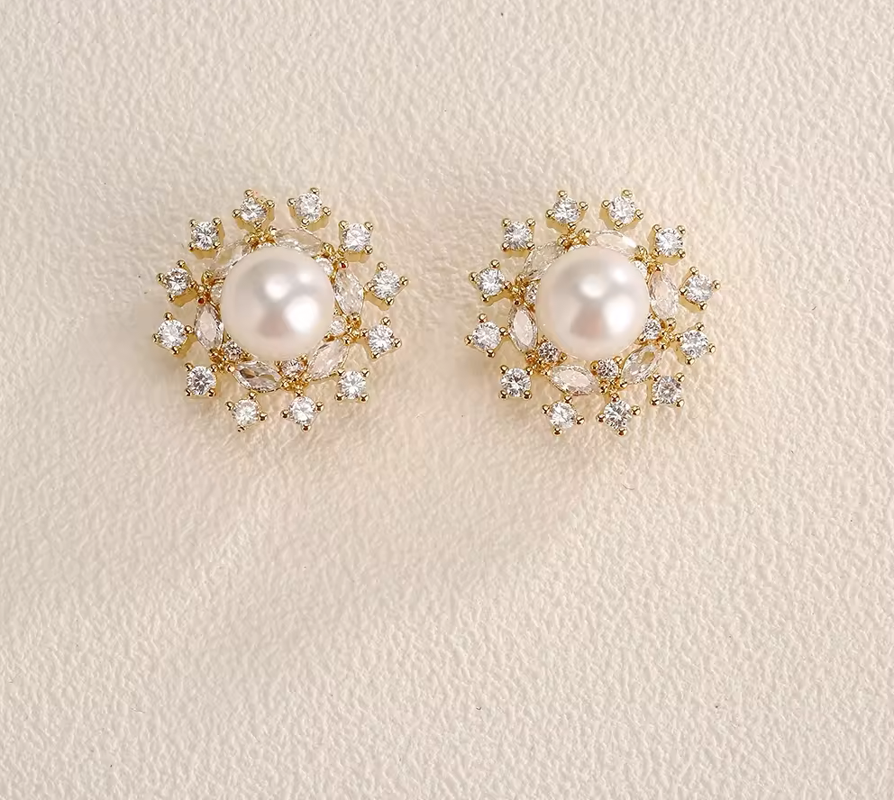 Exquisite Sunflower Big Pearl Stud Earrings