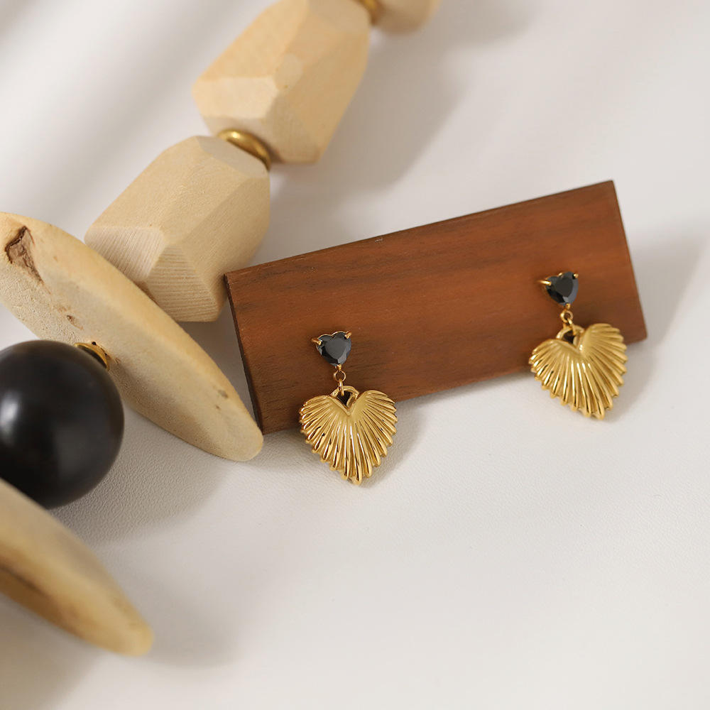 18K Gold Plated Black Zircon Heart Hanging Earrings