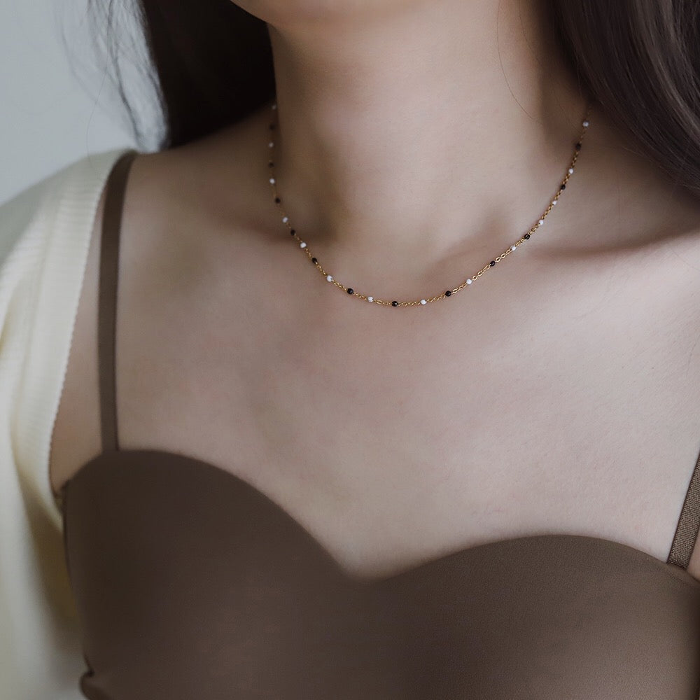 Contraste Necklace