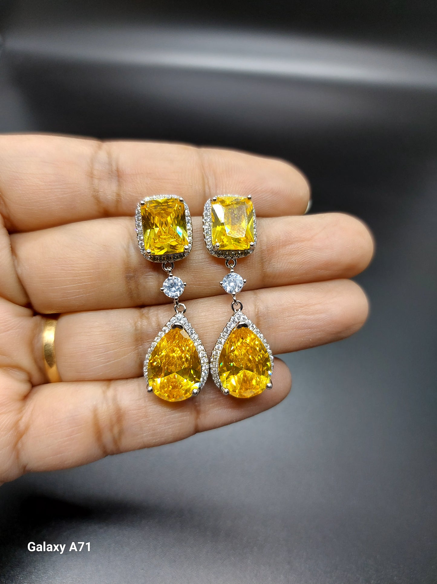 Water Drop Zircon Yellow Stone Earrings