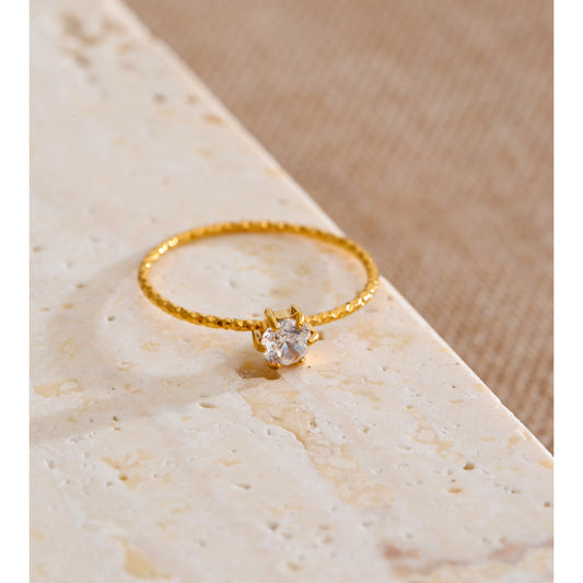 Torsade Solitaire Ring