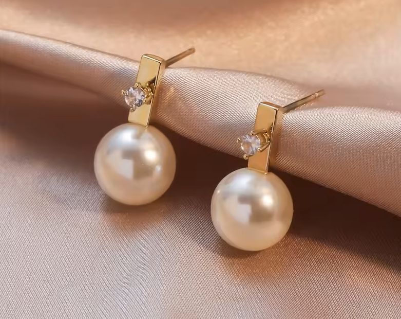 18K Gold Plated Fresh Water Pearl Stud Earrings
