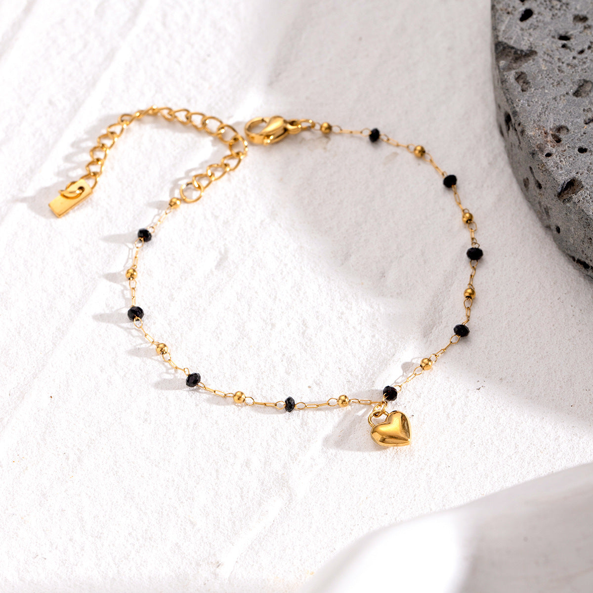 Noir Heart Charm Bracelet