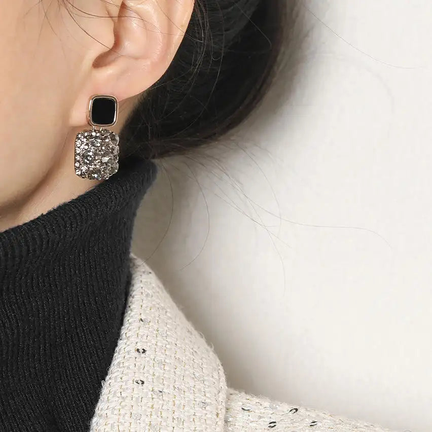 High-Quality Black Square Earrings