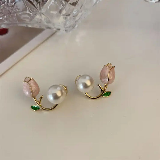 Enamel Pearl Tulip Stud Earring