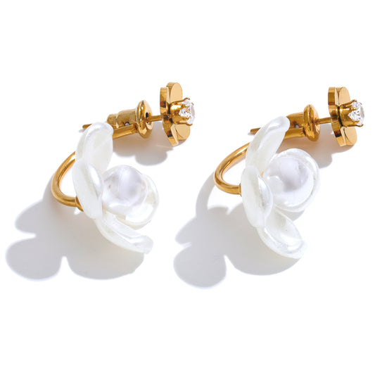 Floral Pearl Earrings
