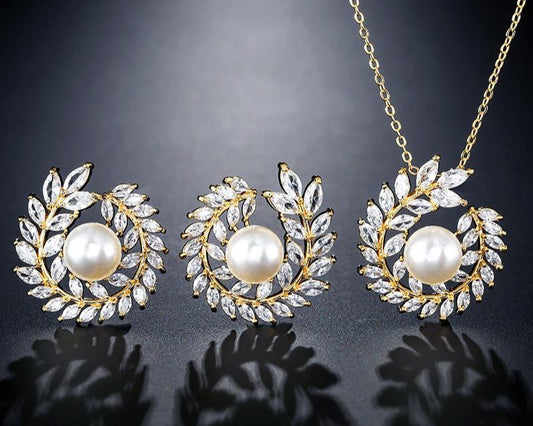 Luxury Leaf Cubic CZ and Pearl Necklace Set