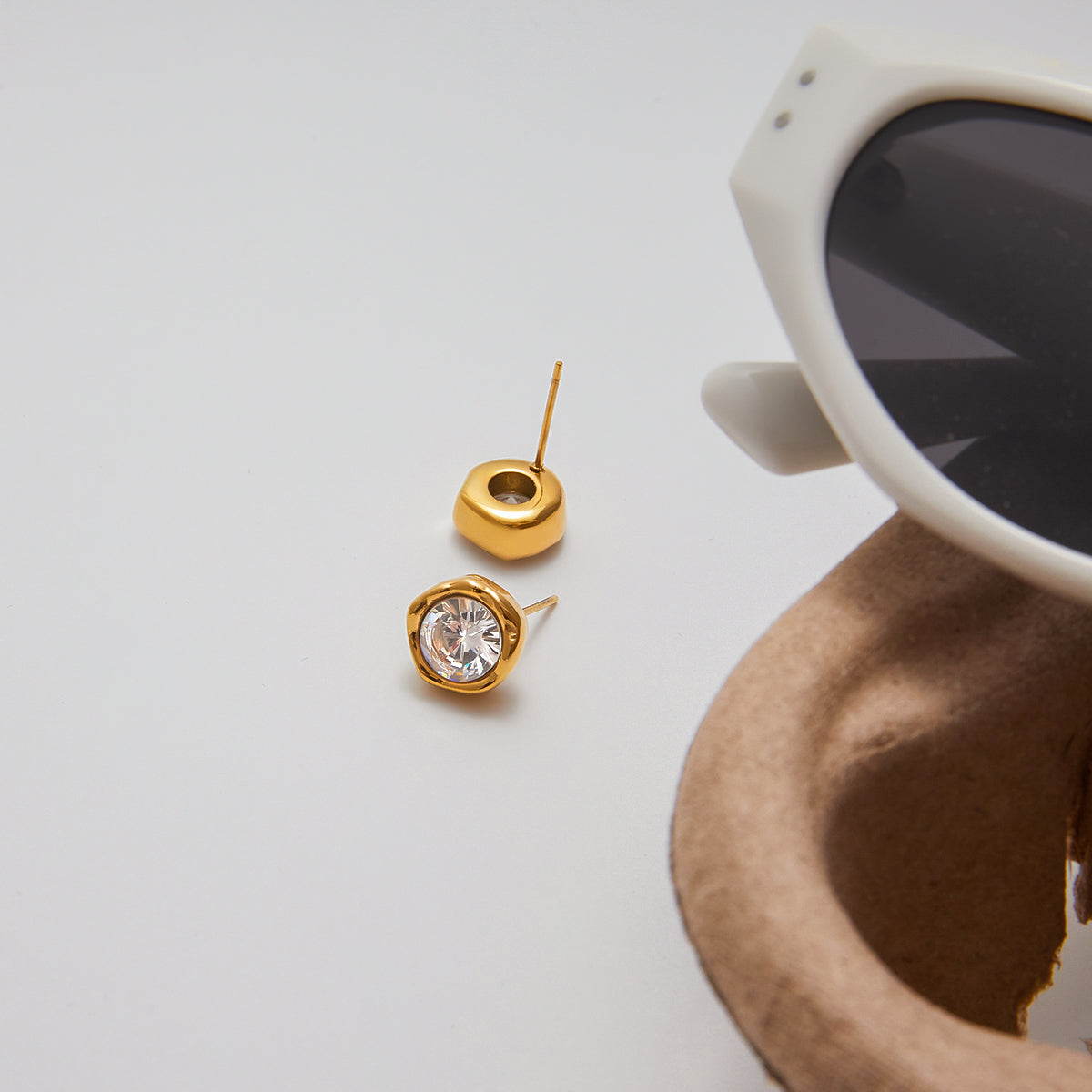 Fondu Crystal Studs