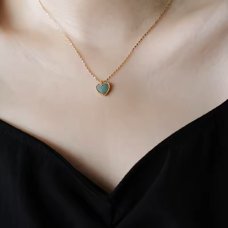 18k Plated Grey and White Shell Heart Shiny Necklace