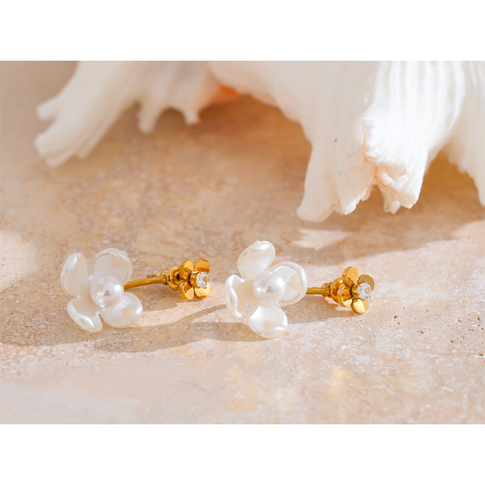 Floral Pearl Earrings