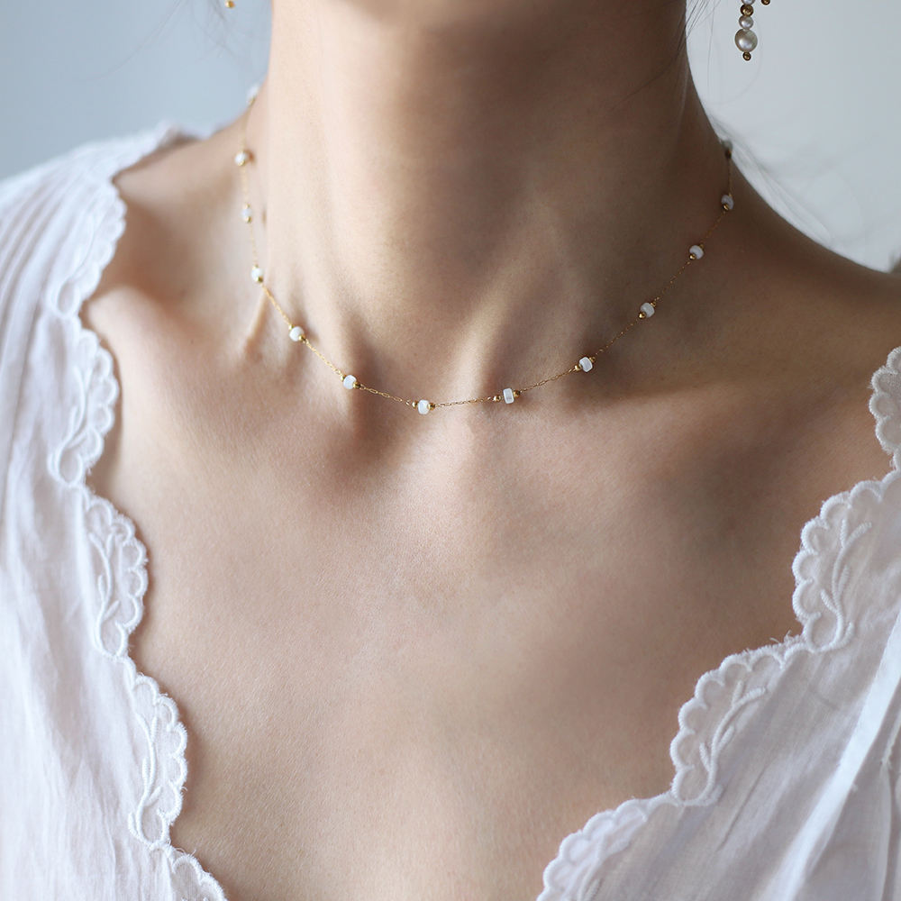 Luna Opal Station Choker