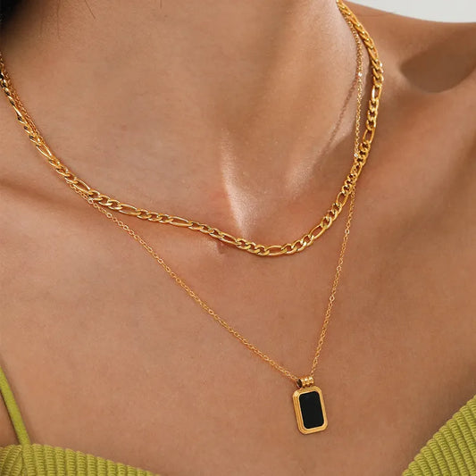 Double Layered Black Exquisite Square Pendant Necklace