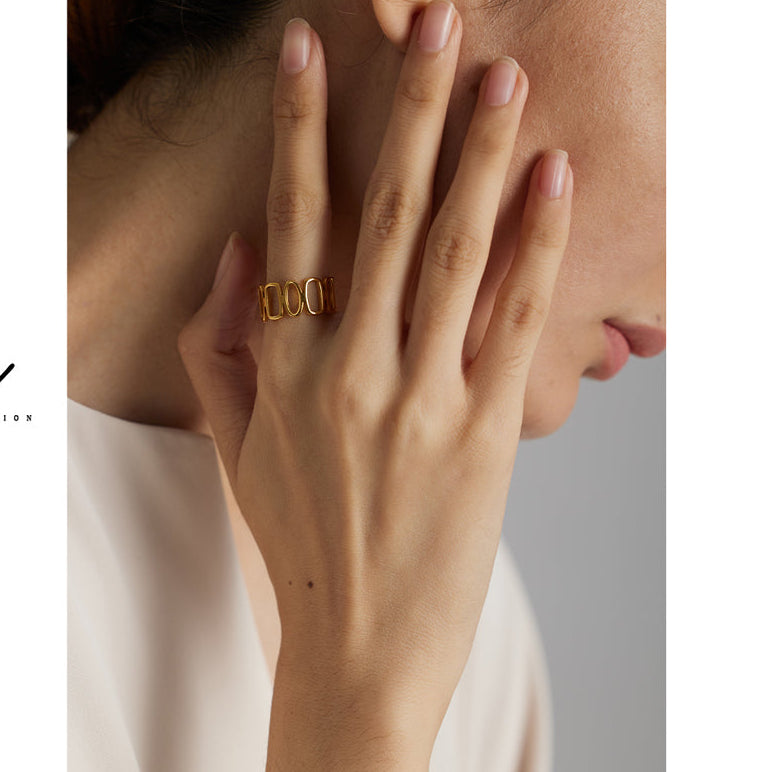 Gold Link Statement Ring