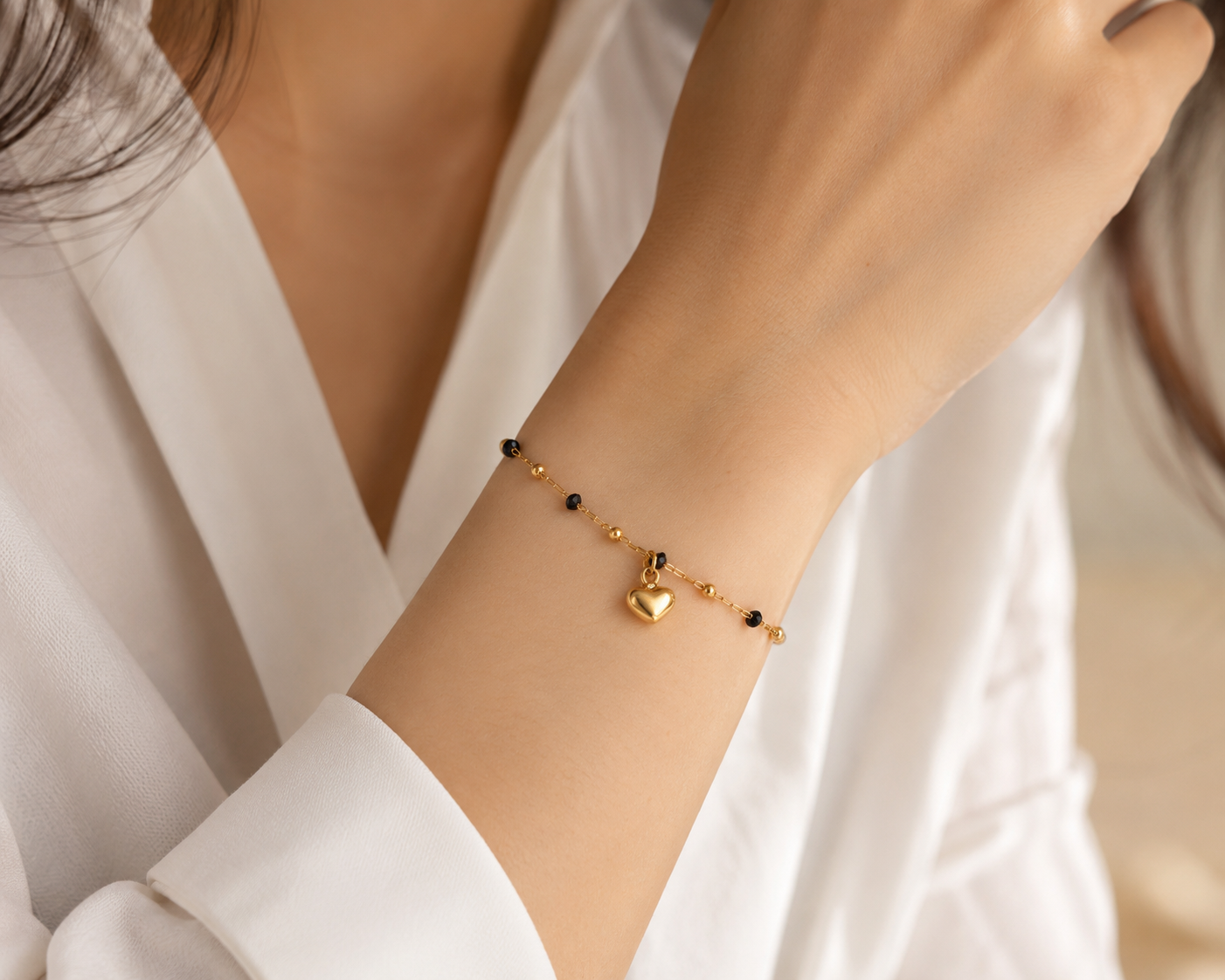 Noir Heart Charm Bracelet